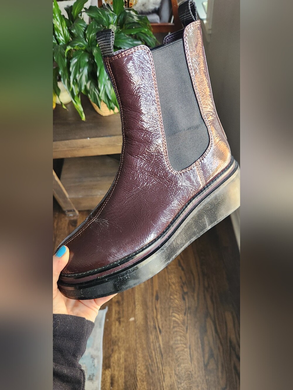 Sam Edelman Women's Patent Dark Burgundy Chelsea Platform Boot - Picture 2 of 4